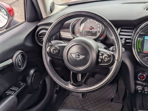 Used 2018 MINI Cooper S FWD image 15