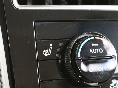 Used 2024 Nissan Armada SL image 57