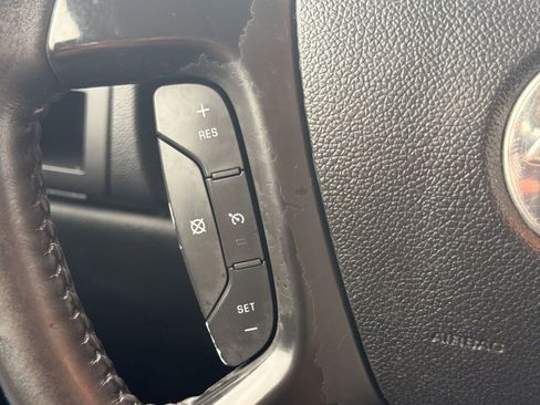 Used 2010 Chevrolet Tahoe LS RWD image 14