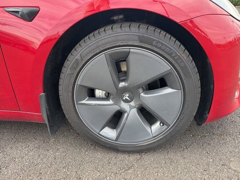 Used 2023 Tesla Model 3 Standard Range image 25