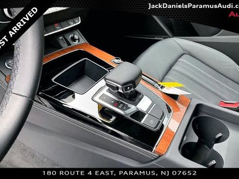 Used 2023 Audi Q5 2.0T Premium Plus w/ Premium Plus Package image 10