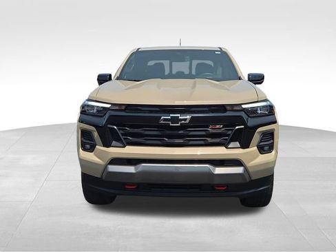 Certified 2023 Chevrolet Colorado Z71 w/ Z71 Convenience Package 2 AWD/4WD image 8