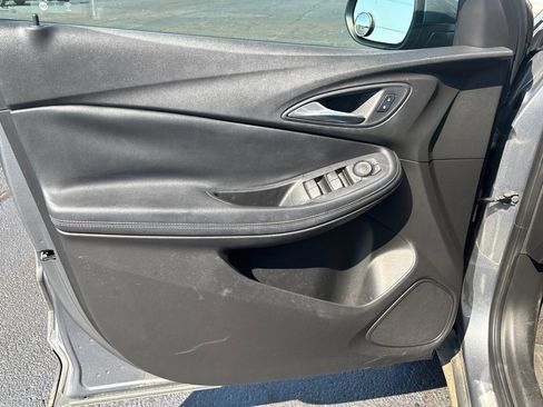 Used 2021 Buick Encore GX Preferred FWD image 7