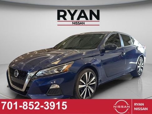 Certified 2019 Nissan Altima 2.5 SR AWD/4WD image 9
