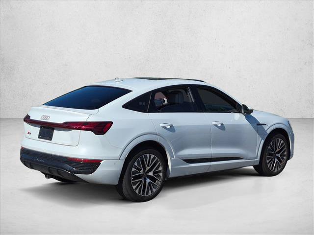 Used 2024 Audi Q8 e-tron Premium Plus w/ Premium Plus Package AWD/4WD image 5