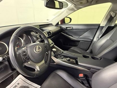 Used 2014 Lexus IS 350 w/ Navigation Package RWD image 6