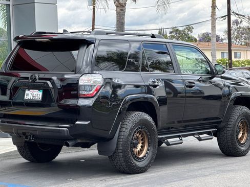 Used 2024 Toyota 4Runner TRD Off-Road Premium w/ TRD Black Wheel Package (TMS) AWD/4WD image 5