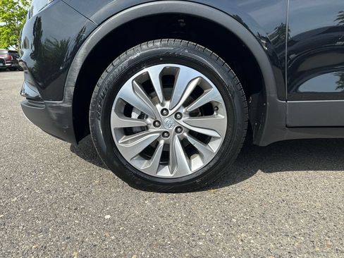 Used 2020 Buick Encore Preferred w/ Safety Package AWD/4WD image 11