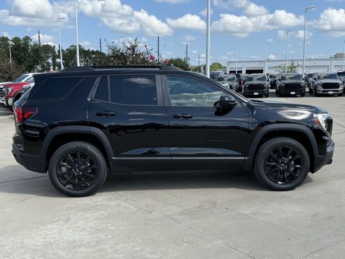 New 2026 GMC Terrain Elevation w/ Elevation Premium Package image 3