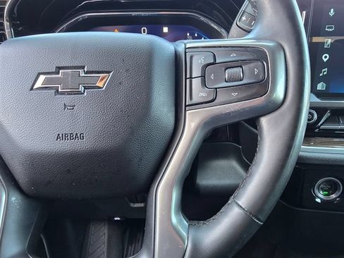 Used 2023 Chevrolet Silverado 1500 RST w/ Z71 Off-Road Package AWD/4WD image 16