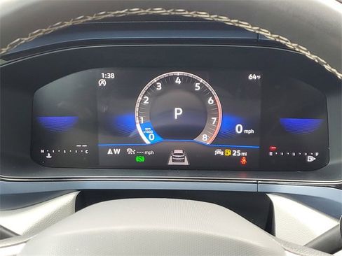 Certified 2023 Volkswagen Taos SE image 25