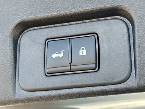 New 2026 Nissan Rogue SV image 19