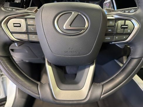 Used 2023 Lexus RX 350 Premium image 18
