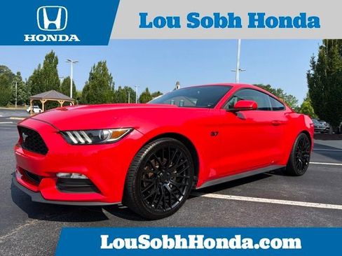 Used 2017 Ford Mustang Coupe RWD image 1