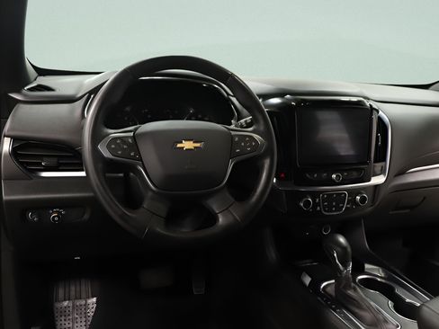 Used 2023 Chevrolet Traverse LT w/ LPO, Floor Liner Package AWD/4WD image 9