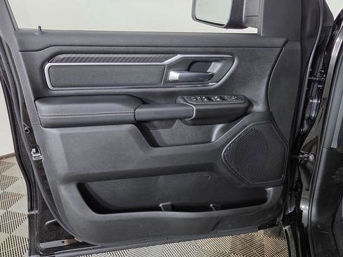 New 2026 RAM 1500 4x4 Crew Cab image 9
