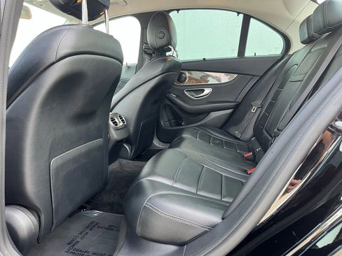 Used 2015 Mercedes-Benz C 300 4MATIC Sedan image 18