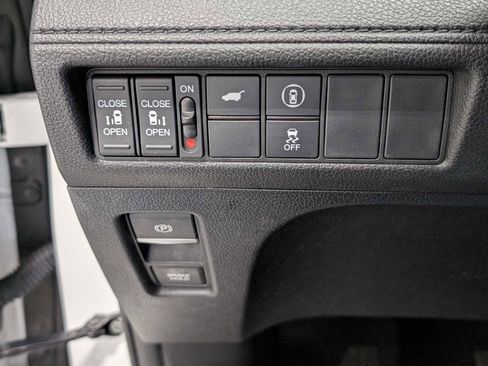 Certified 2024 Honda Odyssey EX-L image 39