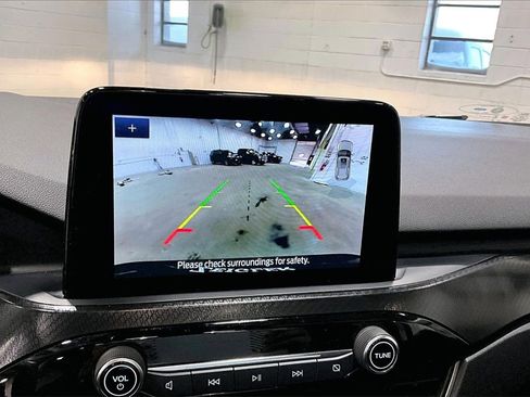 Certified 2022 Ford Escape SEL w/ SEL Stealth AWD Package image 20