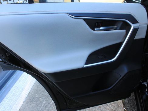 Used 2021 Toyota RAV4 Adventure image 14