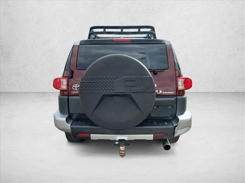 Used 2011 Toyota FJ Cruiser 4WD image 6