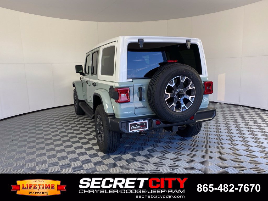 New 2027 Jeep Wrangler Unlimited Sahara AWD/4WD image 6