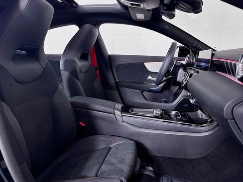 Used 2026 Mercedes-Benz CLA 35 AMG 4MATIC image 7