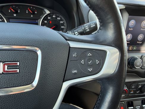 Used 2021 GMC Terrain SLT w/ Infotainment Package II image 29