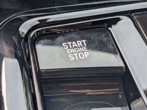 Used 2024 BMW 530i 530i w/ Premium Package image 14