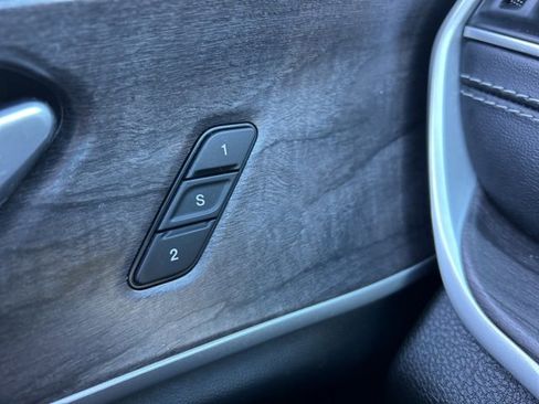 Used 2022 Jeep Grand Cherokee L Limited image 27