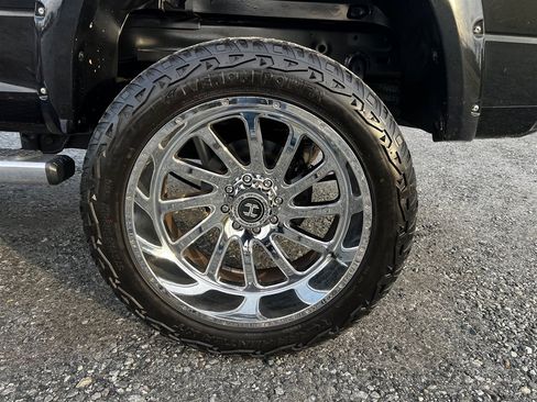 Used 2015 RAM 2500 Limited image 13