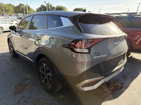 Certified 2023 Kia Sportage EX FWD image 7
