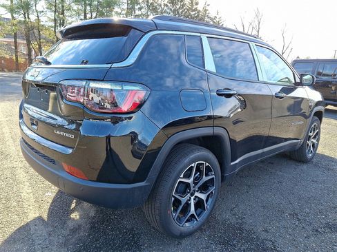 New 2026 Jeep Compass Limited image 3