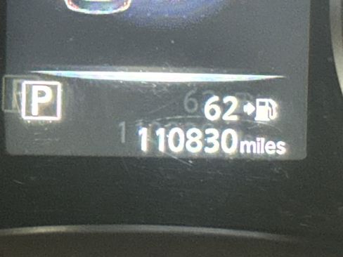 Used 2017 Nissan Rogue S image 11