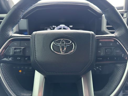 Used 2024 Toyota Tundra Platinum image 15
