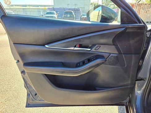 Used 2025 MAZDA CX-30 AWD 2.5 S w/ Preferred Package image 13