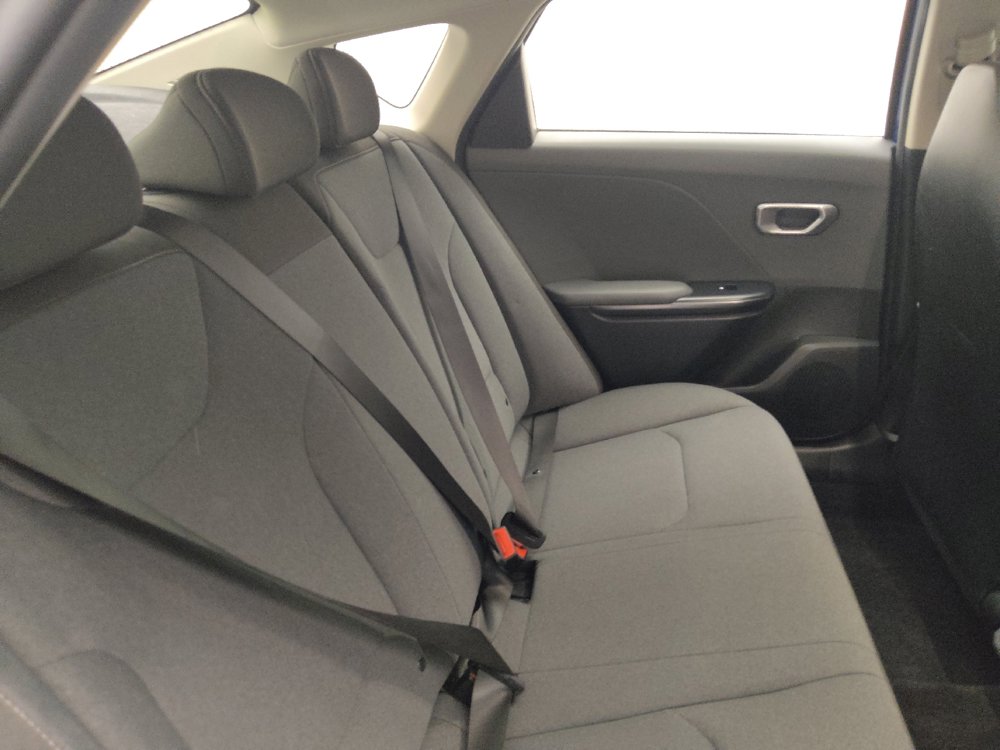 Used 2025 Kia K4 FWD image 19