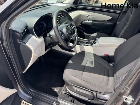 Used 2022 Hyundai Tucson SE FWD image 9