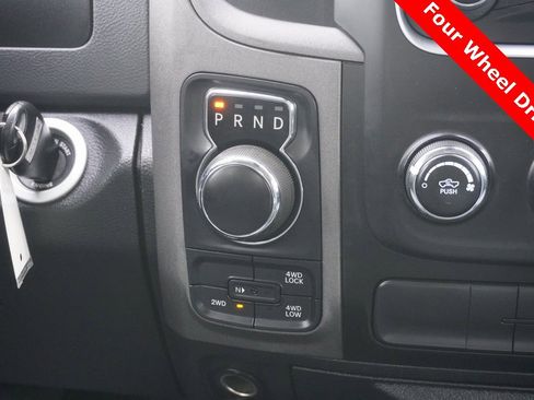 Used 2017 RAM 1500 Express image 23