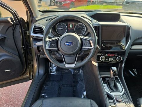 Used 2023 Subaru Forester Limited AWD/4WD image 13