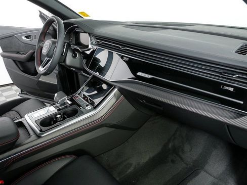 New 2026 Audi RS Q8 performance image 25