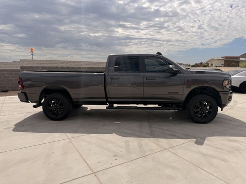 Used 2022 RAM 3500 Big Horn w/ Level C Equiment Group AWD/4WD image 6