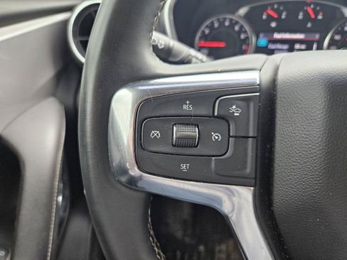 Used 2023 Chevrolet Blazer LT w/ Sound & Technology Package FWD image 18