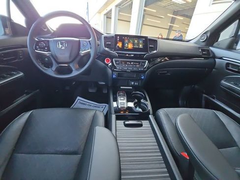 Used 2023 Honda Passport Elite image 21