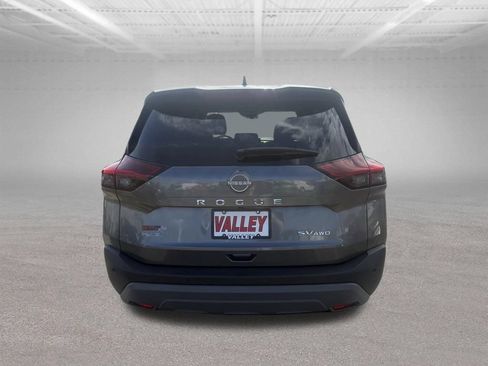 Used 2023 Nissan Rogue SV AWD/4WD image 6