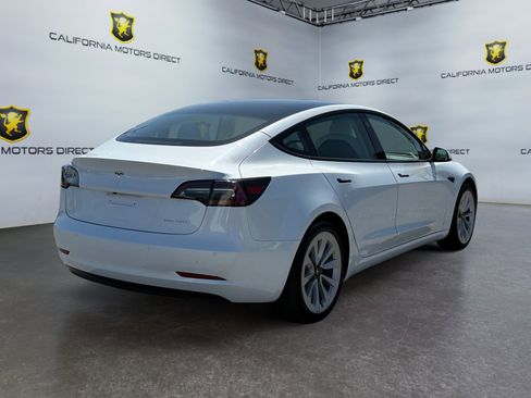 Used 2022 Tesla Model 3 Long Range AWD/4WD image 5