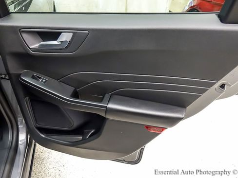 Used 2025 Ford Escape ST-Line Select w/ Tech Pack #1 image 25