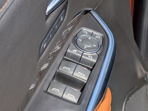 Used 2019 Cadillac XT4 Premium Luxury AWD/4WD image 11