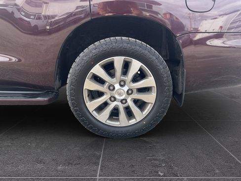 Used 2015 Toyota Sequoia Limited image 31