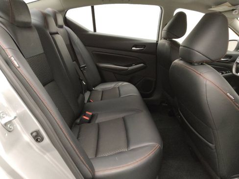 Used 2024 Nissan Altima 2.5 SR image 19